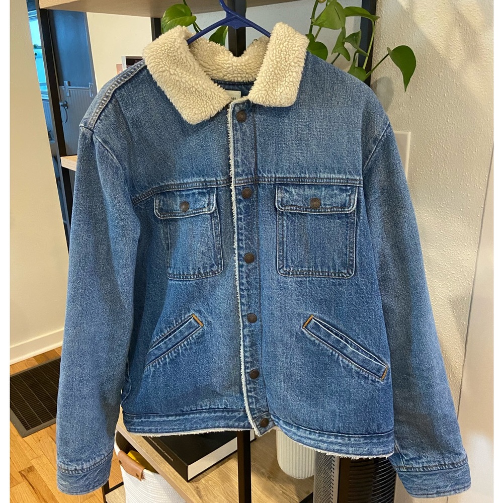 Gap Sherpa Jean Jacket - Large